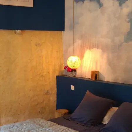 Le Clos Des Abeilles
