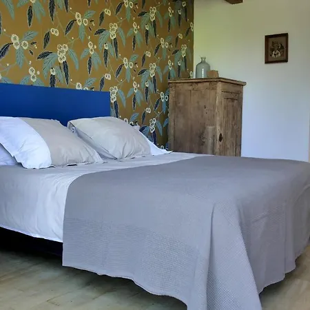 Le Clos Des Abeilles
