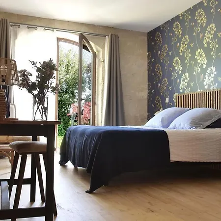 Le Clos Des Abeilles Guest house 3*