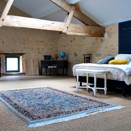 Le Clos Des Abeilles Guest house Ruch