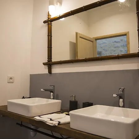 Le Clos Des Abeilles Guest house Ruch