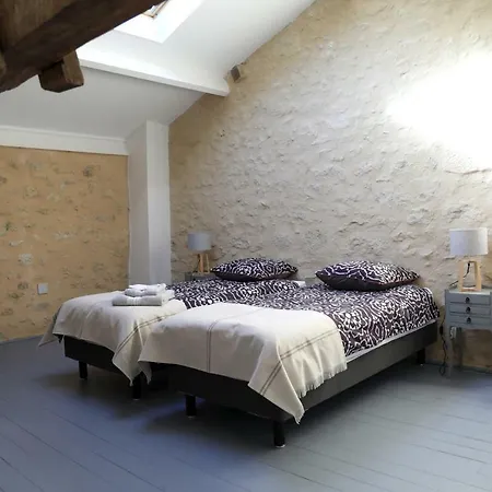Le Clos Des Abeilles Vendégház
