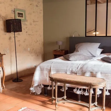 Le Clos Des Abeilles Guest house Ruch